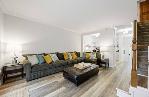 Lockerbie Square House | The Lockerbie Townhouse is conveintly located to all things downtown Indy