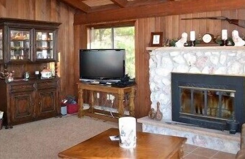 Stroudsburg Ski Chalet | The Lodge at Cherry Valley - a Place to Unwind and Reconnect