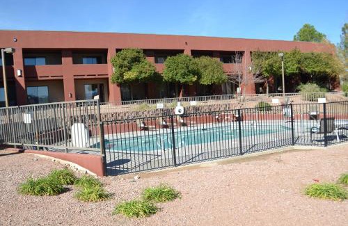 Camp Verde Hotel | The Lodge at Cliff Castle Casino
