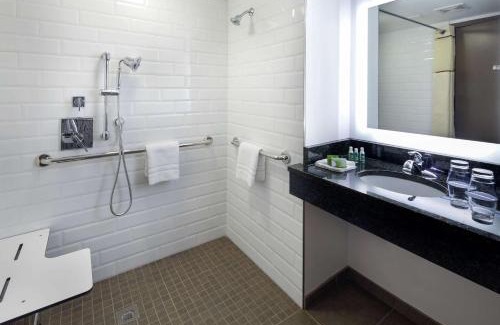 Durham Hotel | The Lodge at Duke Medical Center