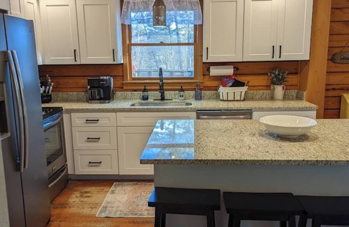 Waynesville Cabin | The Lodge at Hawthorn Haven