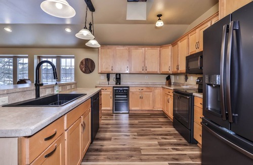 Arbor Vitae House | The Lodge at Johnson Lake - Winter Special 35% off month/25% off weekly