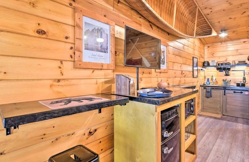 Bryson City Cabin | The Lodge Nantahala River. Bryson city, NC. Suite #10