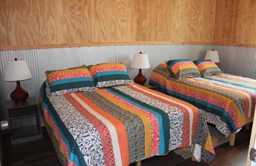 Jonesville House | The Lodge @ Riley Farms, Comfort & Rest close to The Ark