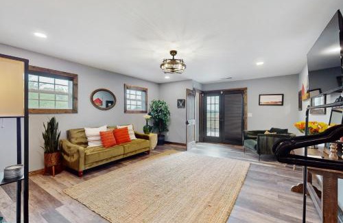Talking Rock House | The Lodge