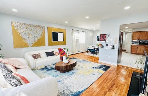 The Heights House | The Loft at Hudson with Parking