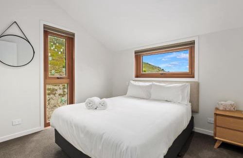 Lake Hayes Apartment | The Loft at Sicilian