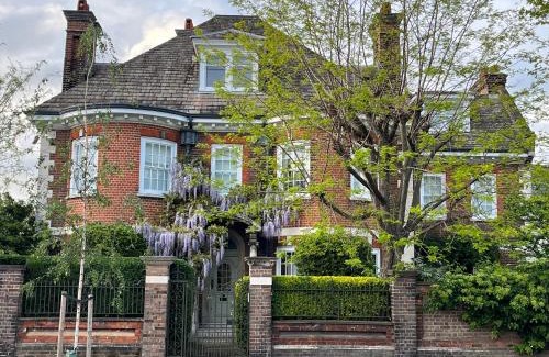 Kensal Green House | The Loft