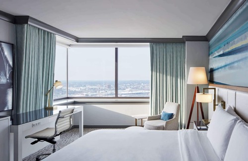 Downtown Minneapolis Hotel | The Lofton Hotel, Tapestry Collection by Hilton