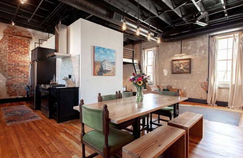 Heber Springs Hotel | The Lofts 3rd and Main