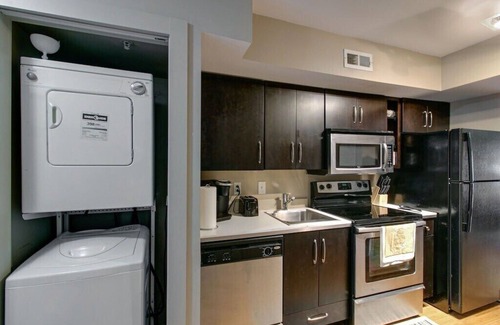 Clarksville Condo | The Lofts of Downtown (540 N 2nd St, #106)