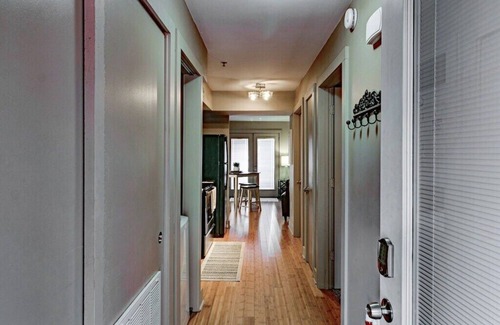 Clarksville Condo | The Lofts of Downtown (540 N 2nd St, #106)