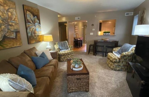 Clarksville Apartment | The Lofts of Downtown (540 N 2nd St, #105)