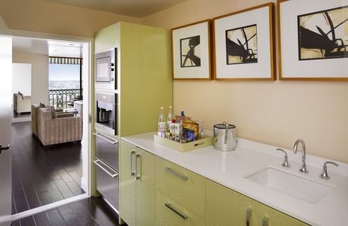 Norma Triangle Hotel | The London West Hollywood at Beverly Hills