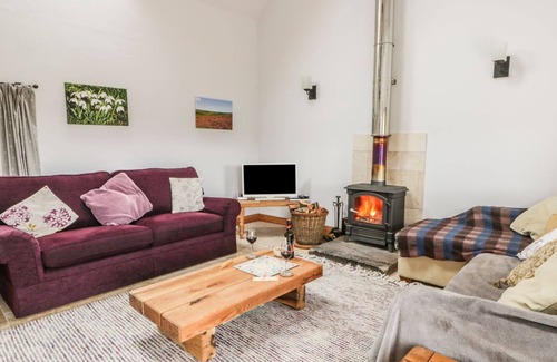 Goathland Other | THE LONG BARN, pet friendly, character holiday cottage in Goathland