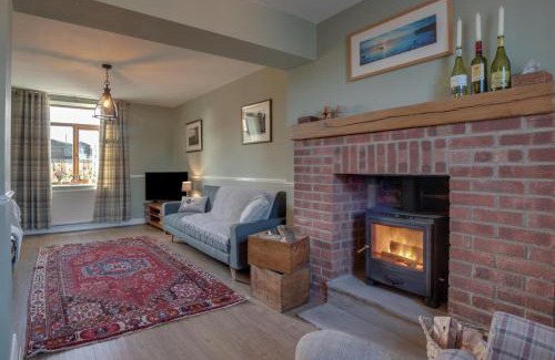 Hinderwell House | The Long Row