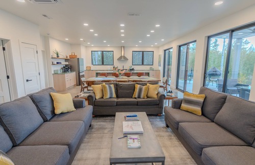 Ellison Bay House | The Lookout, near Sister Bay with Starlink internet