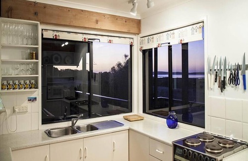 Warrenben House | The Lookout - One Of The Best Ocean Views in Town