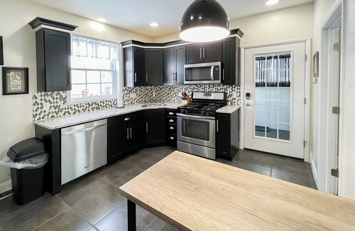 Western Gardens House | The Lookout: Your Charming Stay Near Seneca Lake!
