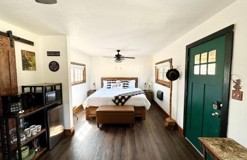 Grand Lake House | The Loose Moose Cabin #10 At Downtown Grand Lake
