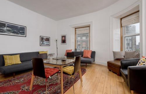 Tollcross Apartment | The Lothian Road Residence