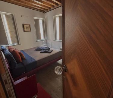 San Polo Apartment | THE LOVERS