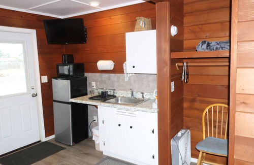 Copalis Beach Hotel | The Lowtide Motel
