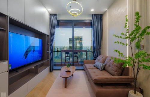 Thao Dien Apartment | The Lumiere Condotel Riverside Suite City View