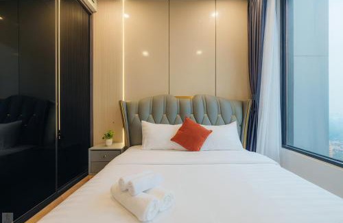 Thao Dien Apartment | The Lumiere Condotel Riverside Suite City View