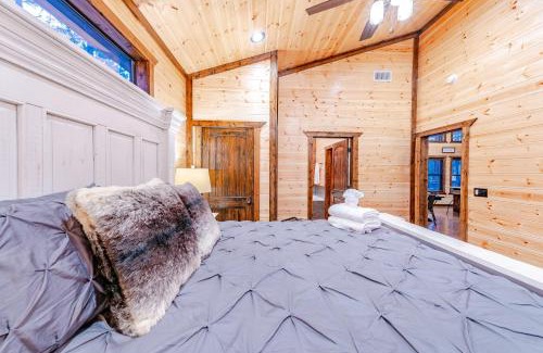 Broken Bow House | The Luxurious Blue Sky Lodge is EPIC!