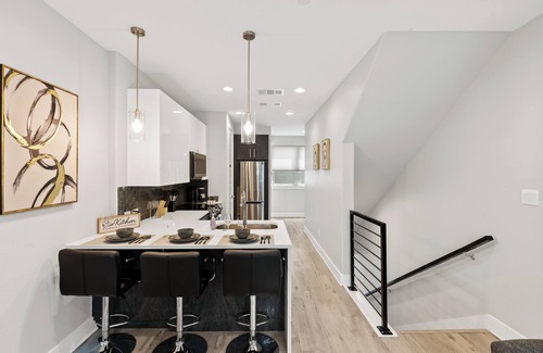Fort Worth House | The Luxury Escape Historic District Close 2 AllnInternal:1120 Galveston -Unit5