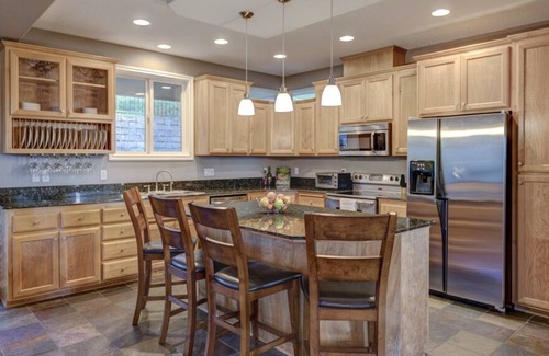 Medford House | The Luxury Retreat Experience.