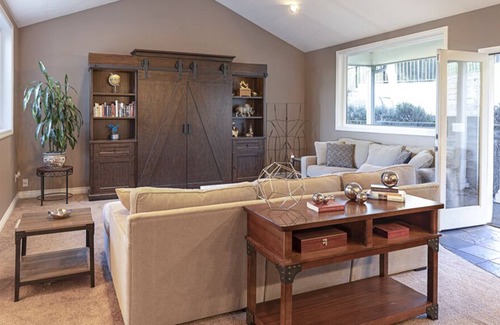 Medford House | The Luxury Retreat Experience.