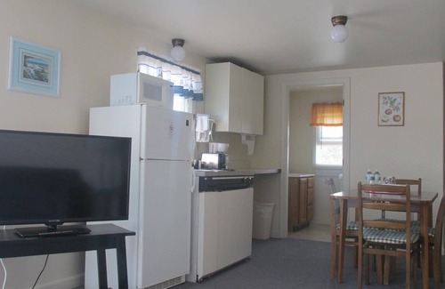 York Beach House | The Lynwood Inn
