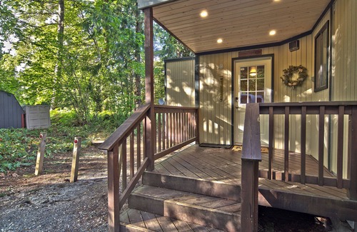 Packwood House | The Lyons Den at Upper Timberline Village