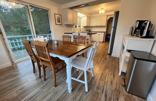 Mason County House | The Maggie Lakehouse