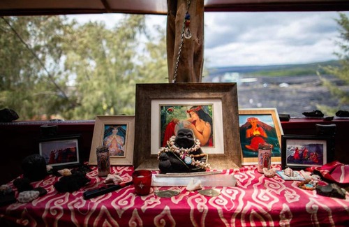 Pahoa Apartment | THE MAGICAL LAVA TEMPLE with EPIC Volcano Views!