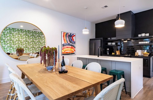 Germantown Apartment | The Magnolia #9 AvantStay | Downtown + Balcony