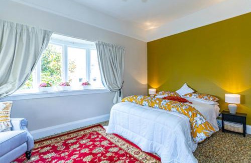 Timaru Bed & Breakfast | The Magnolia Villa CBD