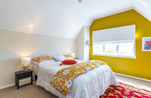 Timaru Bed & Breakfast | The Magnolia Villa CBD