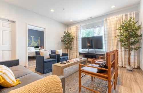 Maxwell Apartment | The Main Event by Stay Local Nashville