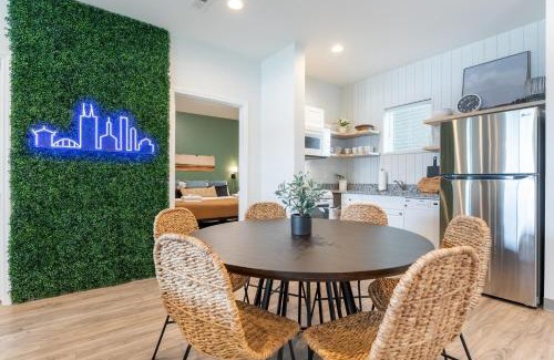 Maxwell Apartment | The Main Event by Stay Local Nashville