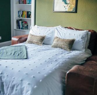 St Boswells Apartment | The Main Street Burrow - Your Perfect Hideaway
