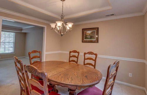 Lexington House | The Majestic