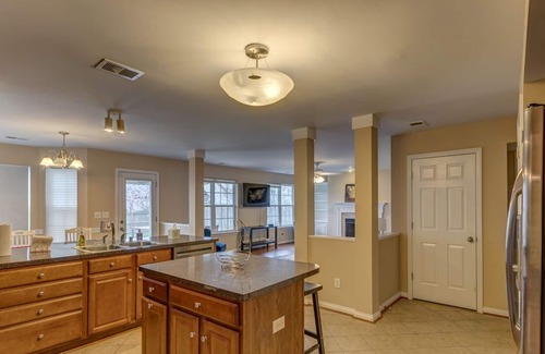 Lexington House | The Majestic