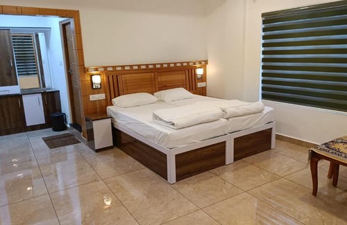 Kumily Cabin | THE MALABAR RESIDENCY