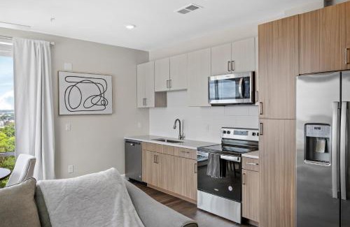 The Gulch Apartment | The Malibu Suite Penthouse The Gulch