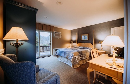 Manchester Center Hotel | The Manchester View