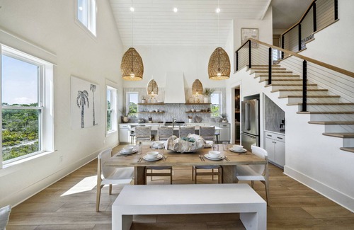 Plantation House | The Mango Tree: New Home- Stunning Priv. Pool, Designer Finishes, Pet Friendly!