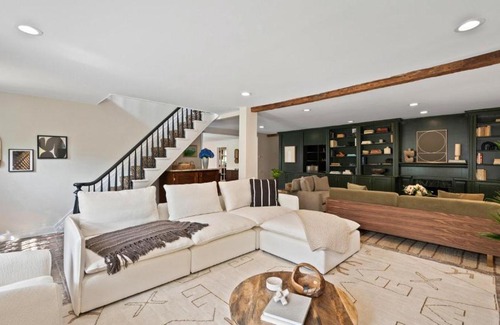 Southampton House | The Manor